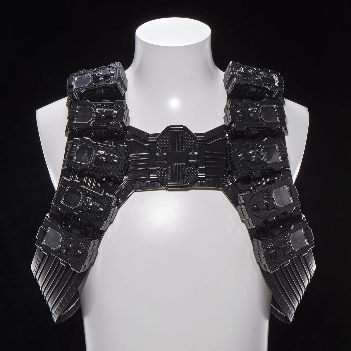 DX Kamen Rider Eternal Max Jacket - Image 4