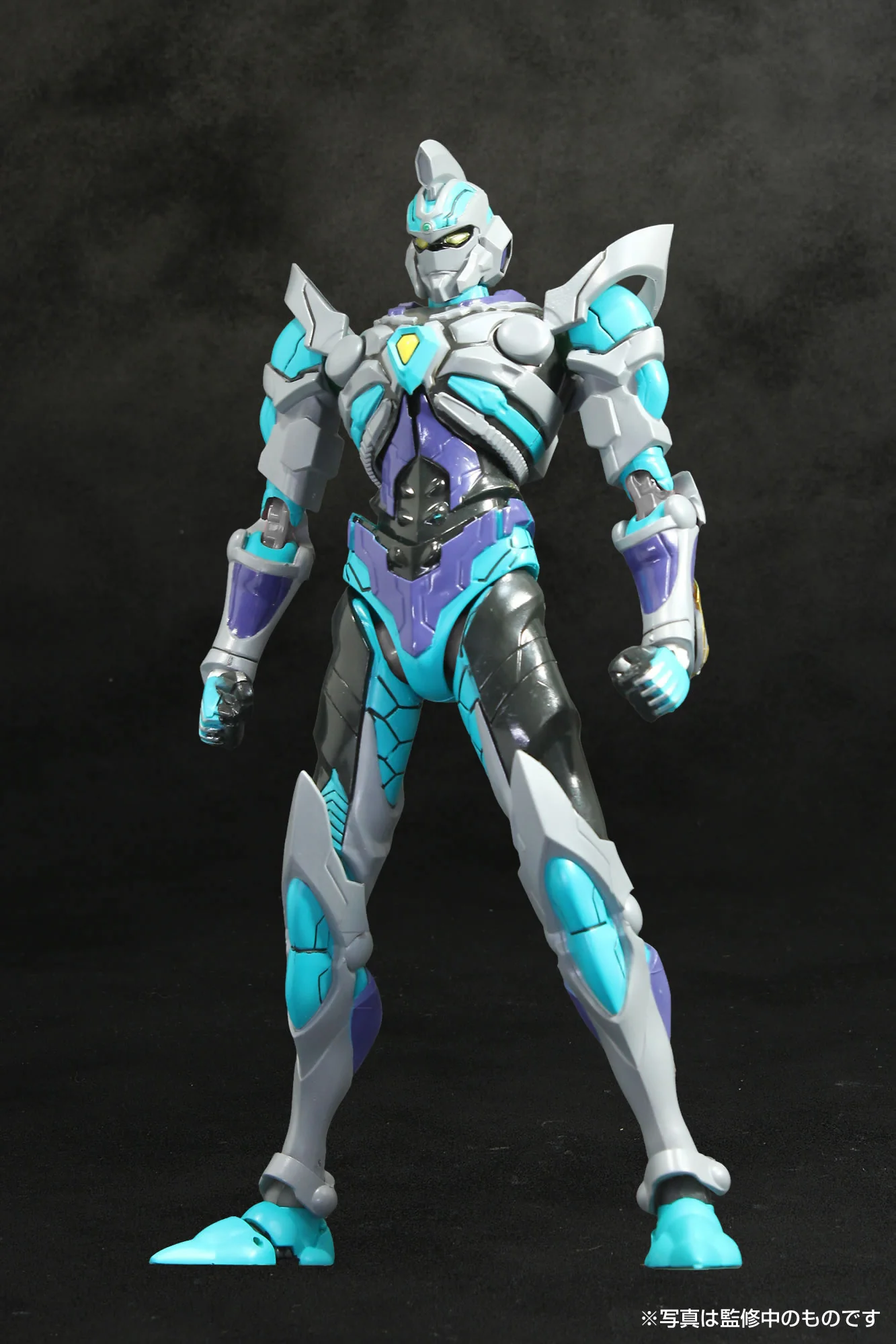 Hero Action Figure Gridman SSSS Initial Fighter Version - Image 4