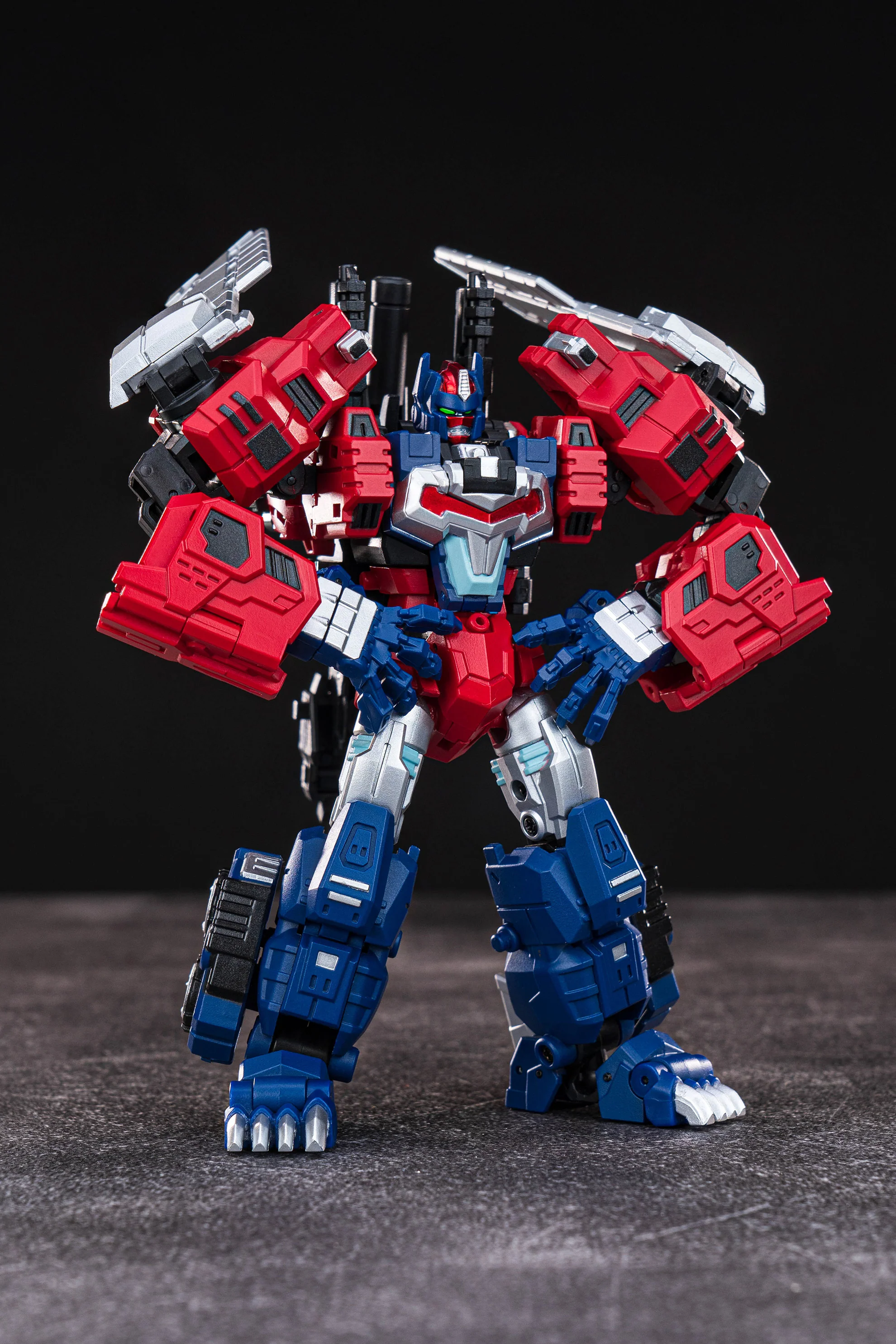 IronFactory IF EX-43R Primal Commander Scarlet - Image 6
