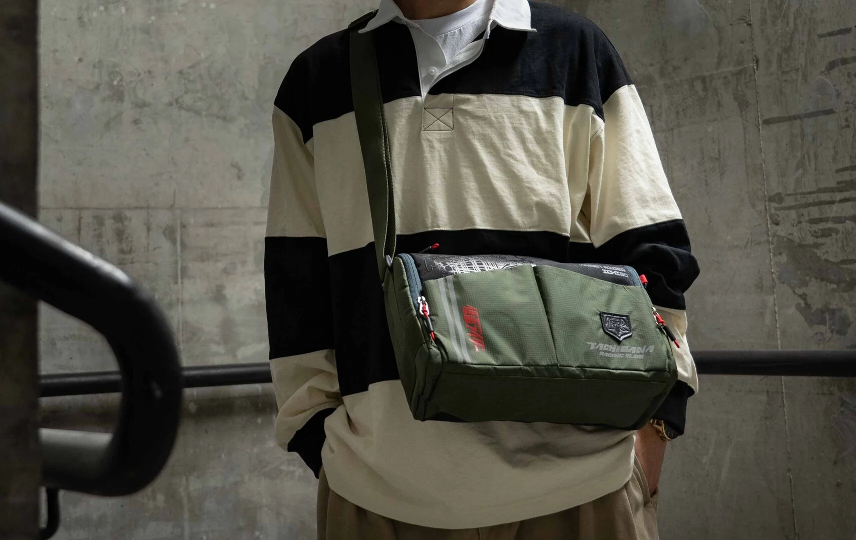 Kamen Rider Ichigou Crossbody Bag - Image 13