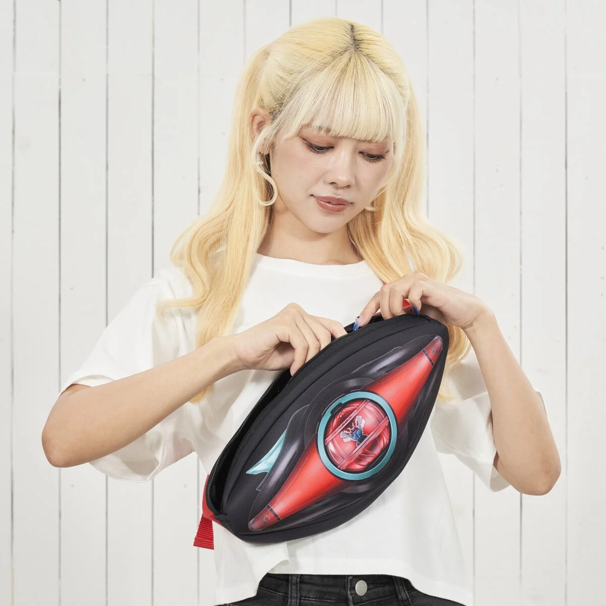 Kamen Rider Zeztz Driver Shoulder Bag - Image 4