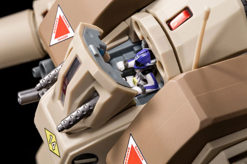 Macross Destroid Tomahawk MBR-04 MK IV - Image 7