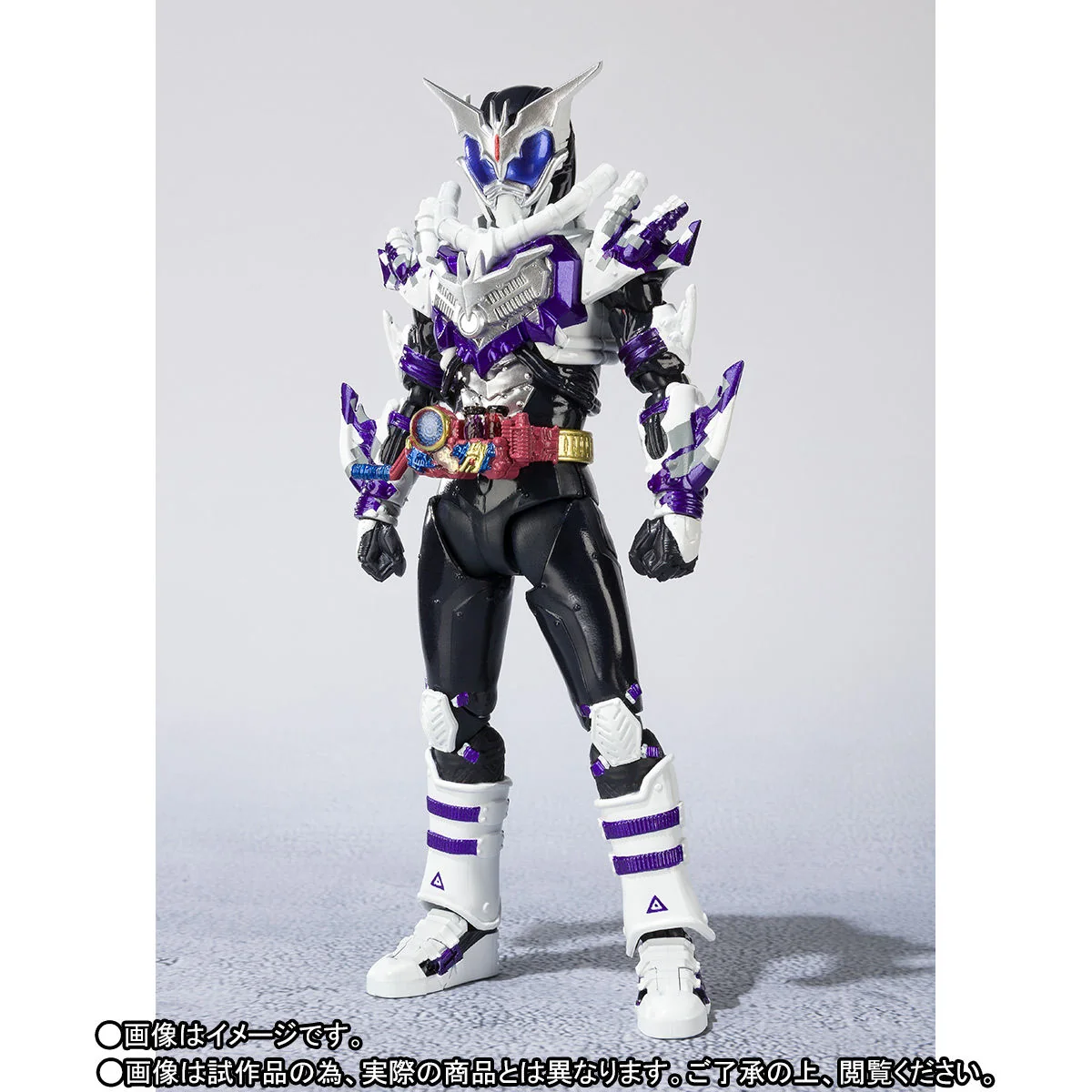 SH Figuarts Kamen Rider Mad Rogue - Image 4