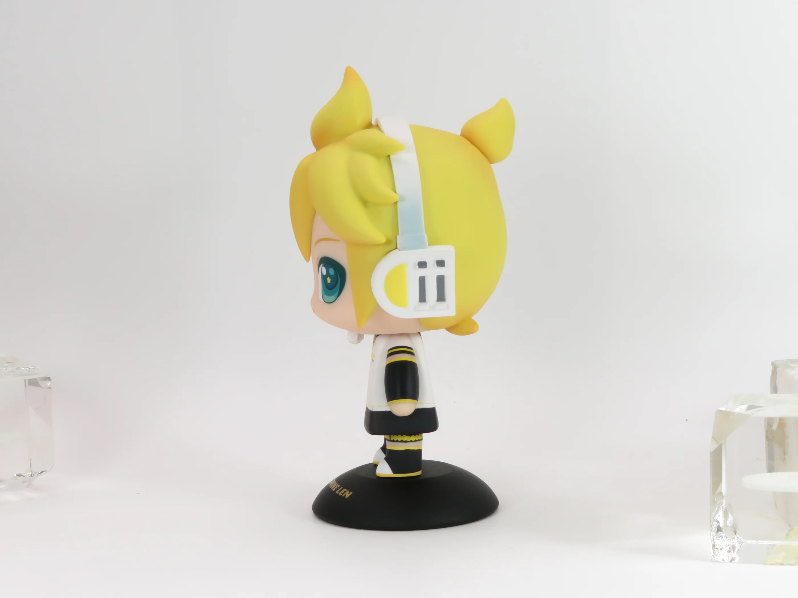 Ren Hatsune Miku YurayuraHead Figure - Image 4