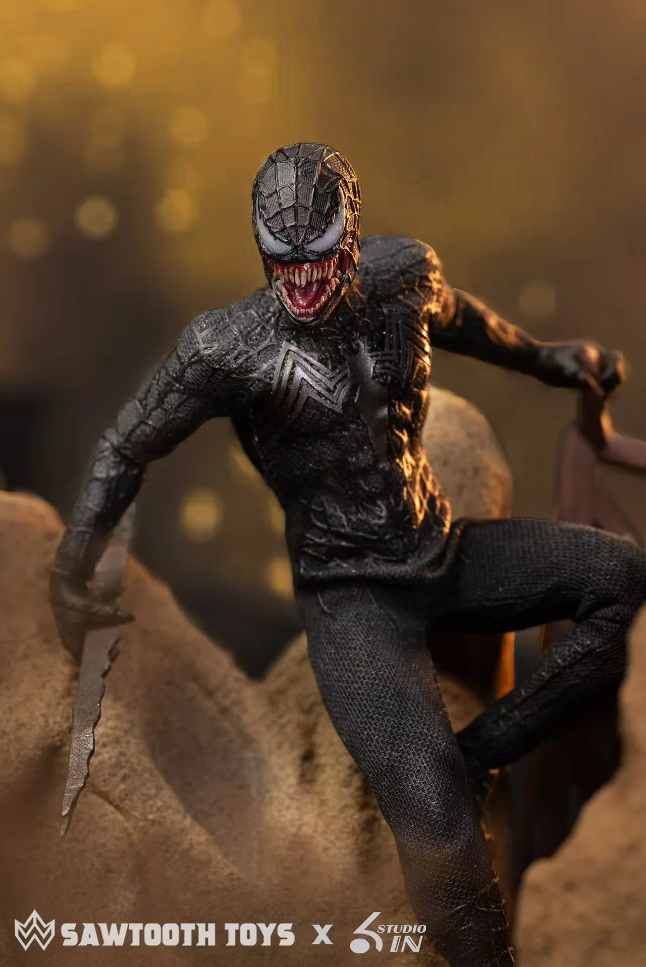 SawTooth Toys Symbiotic Variant 1/12 Scale Action Figure - Image 9