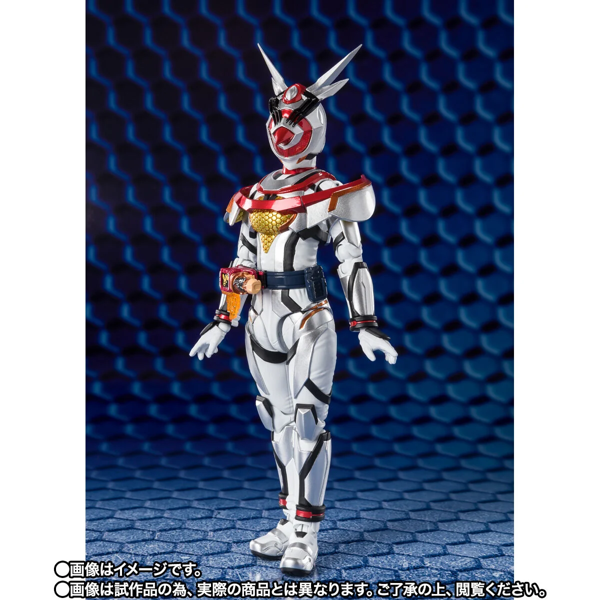 SH Figuarts Kamen Rider Aguilera Queen Bee Genome - Image 2