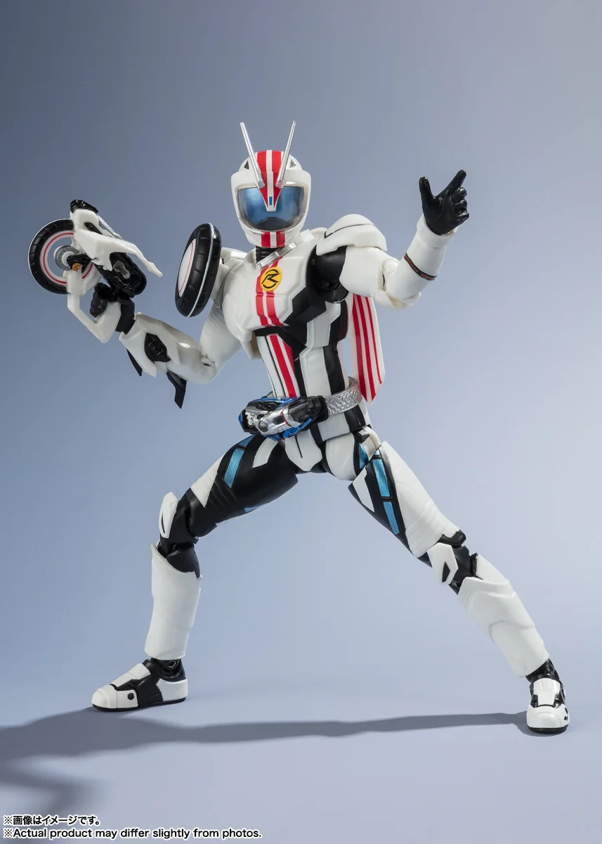 SH Figuarts Kamen Rider Mach - Heisei Generations Edition - Image 2