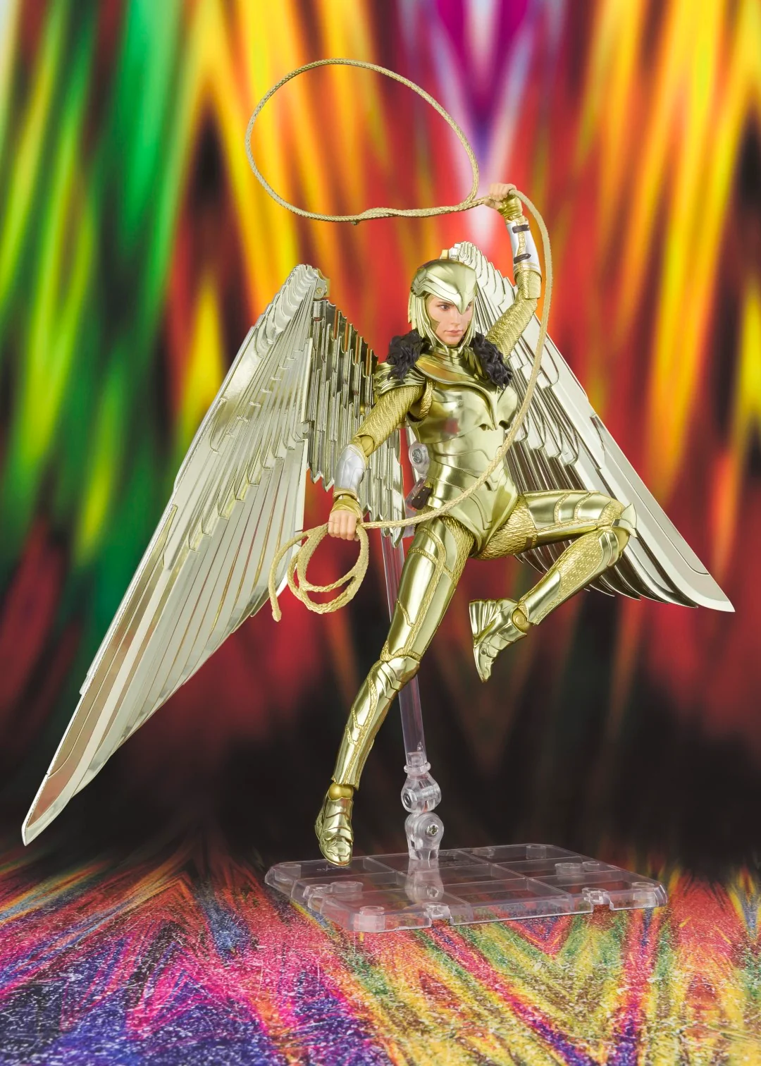 SH Figuarts Wonder Woman 1984 Golden Armor - Image 4