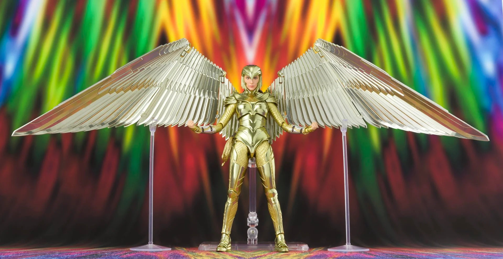 SH Figuarts Wonder Woman 1984 Golden Armor - Image 6